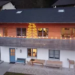 Ein Haus Am Berg Marquartstein